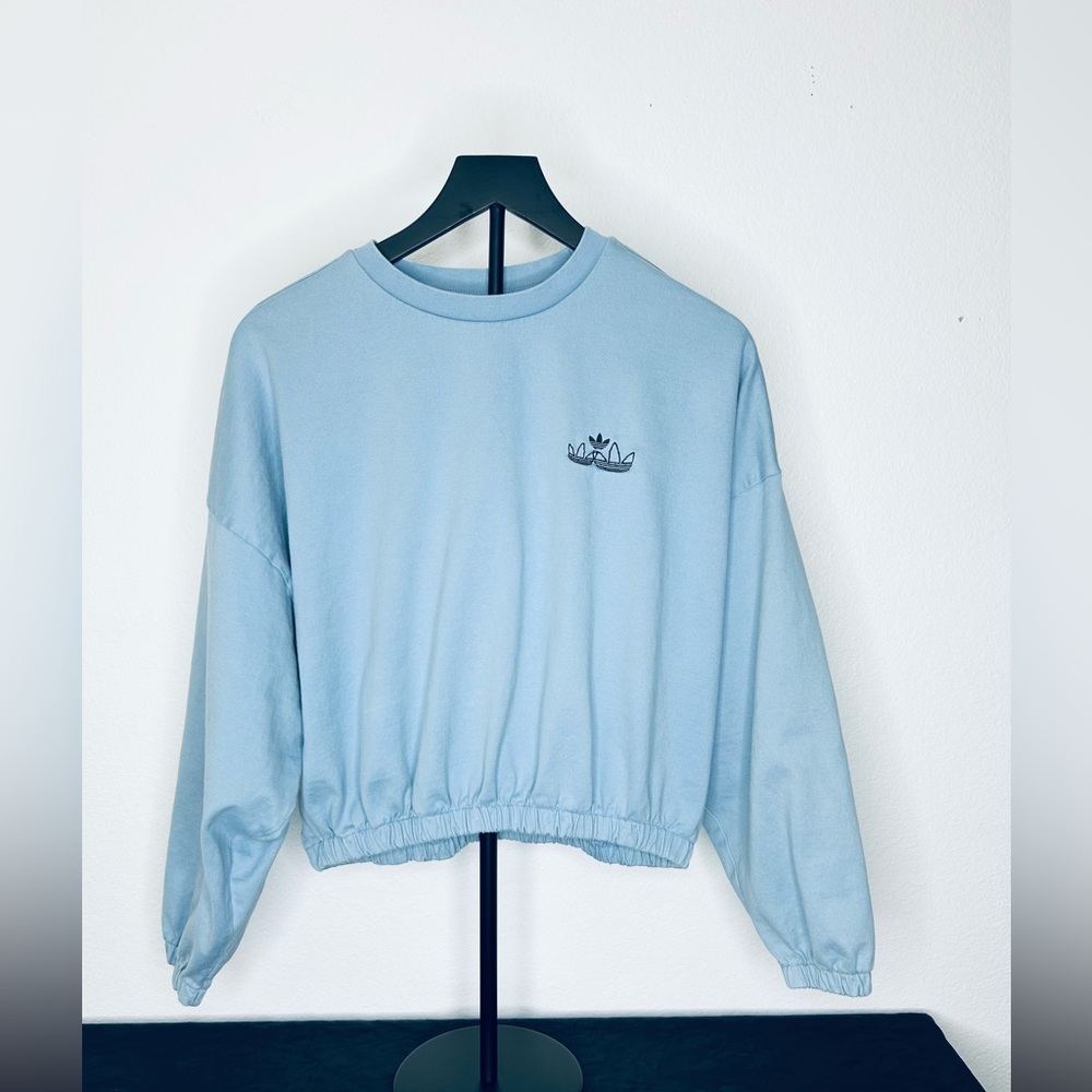 Adidas Women's Sky Blue Crew Neck Sweatshirt